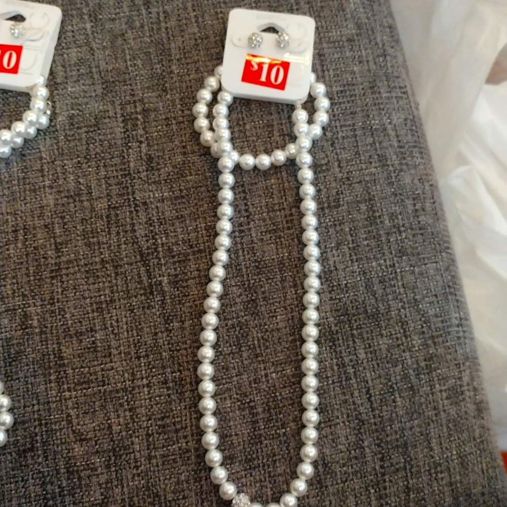 glass pearl earring bracelet and necklace set